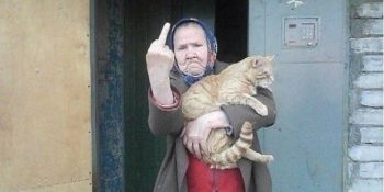 İleride Kedili Teyzeye Dönüşeceğinizin 15 İşareti