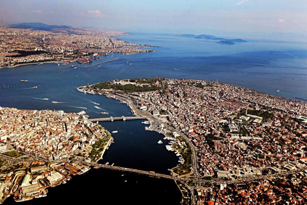 This aerial view taken in Istanbul on April 30, 2008 shows the historical peninsula (R), the Asian one (in the background back) and the Pera side (L) of Istanbul. Turkish Prime Minister Recep Tayyip Erdogan on August 13, 2011 announced Istanbul's bid to host 2020 summer Games."We are here today to declare the world our candidacy for 2020 Olympic Games, which we consider extremely important for our country and people," Erdogan said here in his televised remarks. AFP PHOTO / MUSTAFA OZER