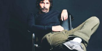 Erdal Beşikçioğlu’nun Televizyonun En “Cool” Adamı Olduğunun 7 Kanıtı