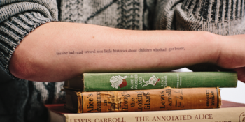 Alis Harikalar Diyarında’dan Seçkilerle 2.500 Kişilik Dünyanın En Büyük Dövme Zinciri