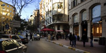 Nişantaşı Çocuğu Olmanın Aslında Çok Da Kötü Olmadığının 14 Elit Olmayan Kanıtı