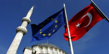Bir Garip Aşk Hikayesi: Türkiye Ve Avrupa Birliği