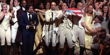 Taylor Swift’in Damgasını Vurduğu 2016 Grammy Ödülleri