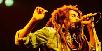 Reggae Efsanesi Bob Marley’in Ölümsüzlüğüne Dair 10 Dumanlı Madde