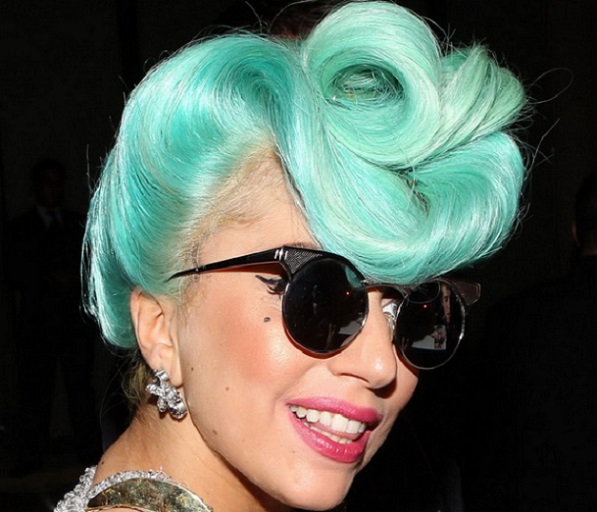 Lady-Gaga-Saç-Modelleri-20