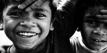 Evlenirken Bir Çocuk Okutabileceğiniz Anlamlı Proje: Okutan Kareler