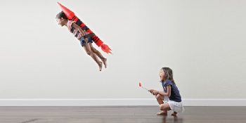 Bir Sanatçının Kanser Olan Annesini Neşelendirmek İçin Çektiği 15 Eğlenceli Fotoğraf