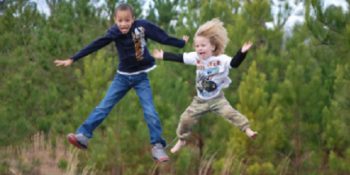 Hareket Etmeyi Seven Çocuklar İçin Alışılmışın Dışında Bir Yöntem: Kinestetik Öğrenme