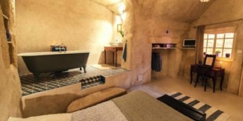 1 Dolara Aldıkları Mağarayı Süper Lüks Daireye Çeviren Çiftin Özendiren Hikayesi