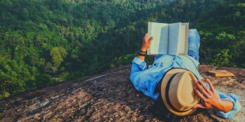 Oturduğunuz Yerden Sizi Dünyada Sıkı Bir Yolculuğa Çıkaracak 12 Keyifli Kitap