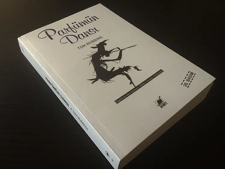 parfumun-dansi-tom-robbins