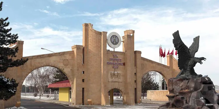 ataturk uni