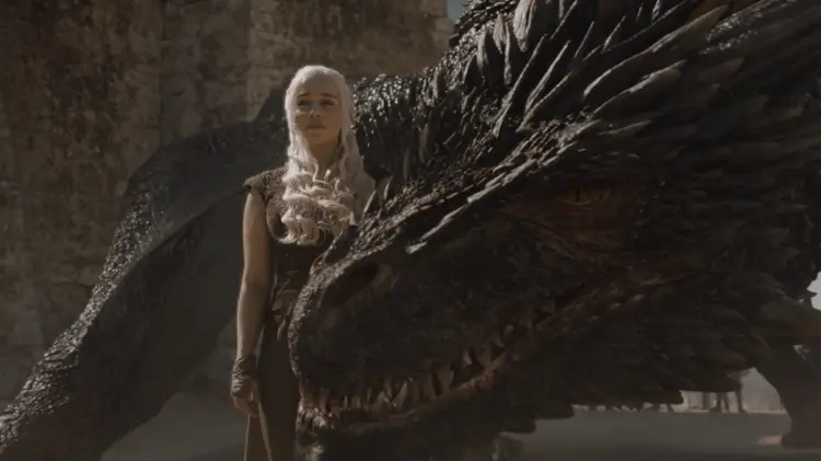 game-of-thrones-piclerin-savasi-ejderhalarin-annesi