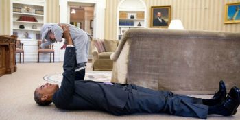 Obama’nın Fotoğrafçısı Pete Souza’dan İnsancıllığıyla Dikkat Çeken 18 Sempatik Fotoğraf