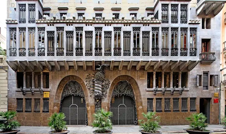 Palau-Guell