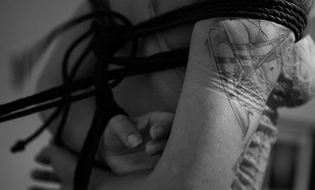 Shibari sanati naqshlari