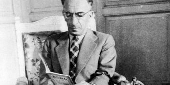 Türk Edebiyatınının Kendisini Yetiştirmekten Ziyade Yaratan Yetim Çocuğu: Peyami Safa