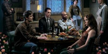 İçimizde Esrarengiz Bir İz Bırakan Six Feet Under’ı Deliler Gibi Özlememizin 10 Sıra Dışı Nedeni