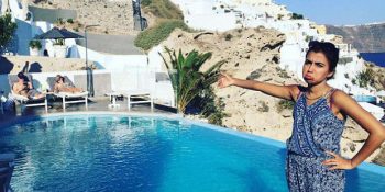 Balayına Tek Başına Gitmek Zorunda Kalan Kadının Yürek Burkan Tatil Fotoğrafları