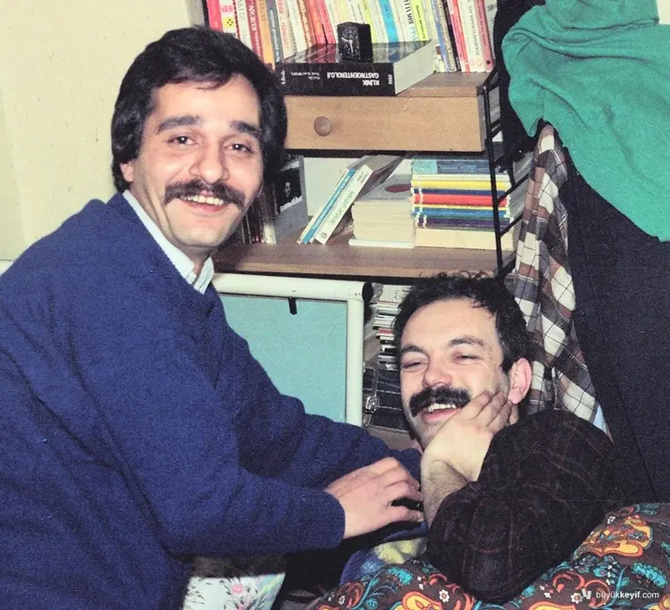 1. Zamanı Oy Sesini Sakla