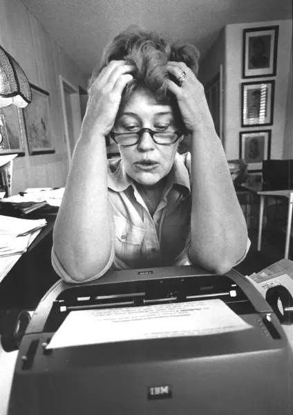 6-erma-bombeck-kimdir
