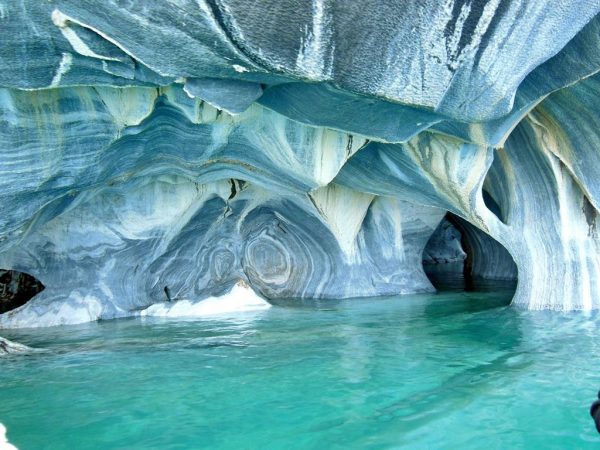 6. Las Cavernas de Marmol
