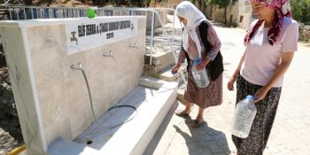 Köyüne Kendi İmkanlarıyla Elektrik ve Su Getiren Şinasi Amcanın İyilik Dolu Hikayesi