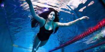 Suriyeli Yüzücü Yusra Mardini’nin Mülteci Botundan Rio Olimpiyatları’na Uzanan Hikayesi