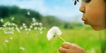 Çocukluğumuz Boyunca Yaptığımız ve Bizi Çılgıncasına Mutlu Eden 38 Nostaljik Şey