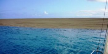 Gezinti Yapmak İçin Çıktıkları Okyanusun Ortasında Nadir Bir Doğa Olayına Şahitlik Eden Mürettebat