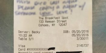 Bir Müşterinin Garsona Bıraktığı Anlamlı Not ve Zamanın Değerini Hatırlatan Hikayesi