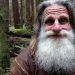 Ormanın İçinde Bir Ağaç Kökünde Yaşayan Sıra Dışı Adam: Mick Dodge