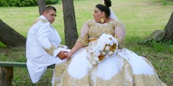 Görgüsüzlüğüyle Hepimizi Dumura Uğratmayı Başarmış Bir Acayip Roman Düğünü