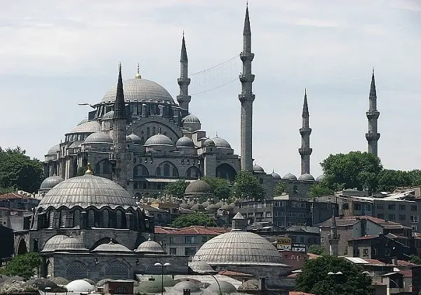 rustem-pasa-cami