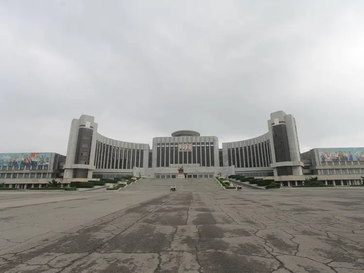 some-of-north-koreas-most-impressive-and-intimidating-architecture-lives-in-the-city-center-such-as-the-sprawling-manyongdae-childrens-palace-it-features-two-arms-meant-to-imitate-a-mothers-embrace