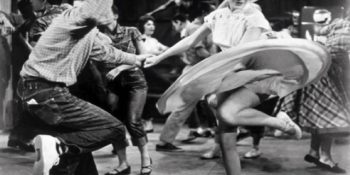 Nostaljiyi Ruhunuzda Hissetmenizi Sağlayacak 14 Türkçe Funk Şarkı