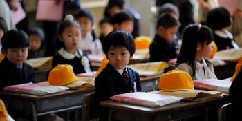 Öğrencilerine Tüm Ülkelerden Farklı Yaklaşan İmrenilesi Japon Eğitim Sistemi