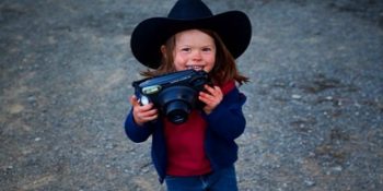 National Geographic’in 6 Yaşındaki Sevimli ve Yetenekli Fotoğrafçısı Hawkeye Huey