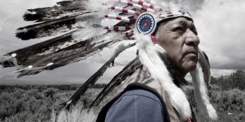 Kuzey Amerika’daki Yerli Kabilelerin Sizi Fırtınalı Bir Yolculuğa Sürükleyecek Fotoğrafları