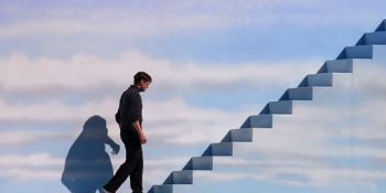 Kişisel Gelişeyim Derken Her Şeyi İsteyen Maymun İştahlı Birine Dönüşen İnsanlar