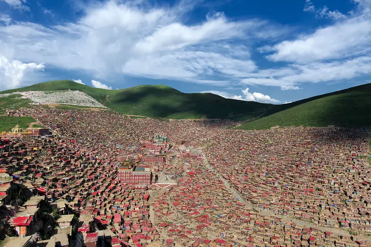 05larung gar