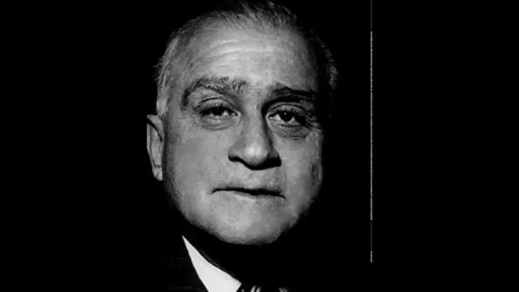 1-ahmet-hamdi-huzur