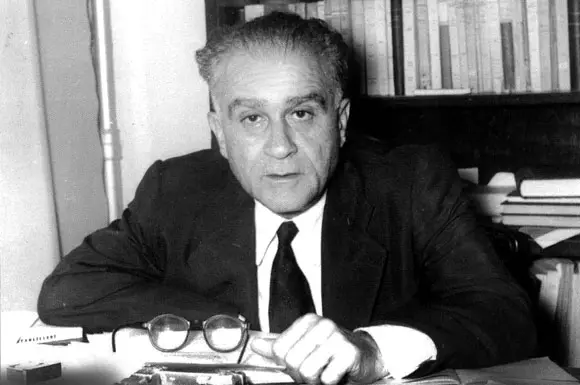 2-ahmet-hamdi-huzur