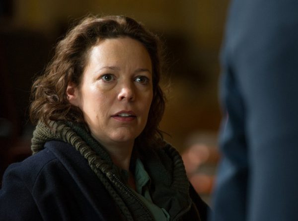 Olivia-Colman-The-Night-Manager