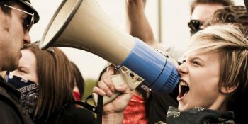 Aktivist Biriyle Birlikte Olmanın Hayatınızı Güzelleştireceğinin Tartışmasız 17 Kanıtı