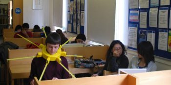 Fiziksel Temastan Hoşlanmayan İnsanların Duygularına Tercüman Olan 15 Tespit