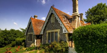 İngiliz Soğukluğundan Beklenmeyecek Derecede Sıcak Birbirinden Güzel 30 Kulübe