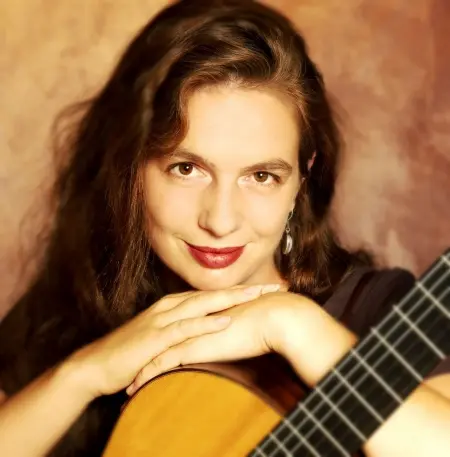 nora buschmann