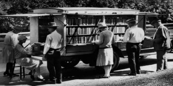 Teknoloji Çağından Önce Kütüphanesi Olmayan Köylere Kültür Dağıtan Gezgin Kütüphaneler
