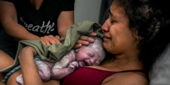 2017 Doğum Fotoğrafları Yarışması’dan Anne Olma Sürecini En İyi Yansıtan 21 Fotoğraf